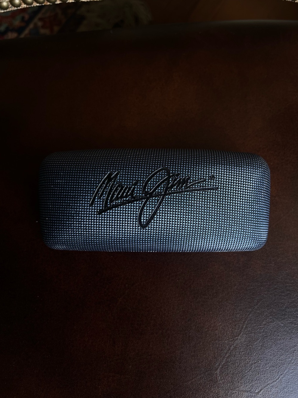 Maui Jim Textured Gray Sunglasses CASE ONLY